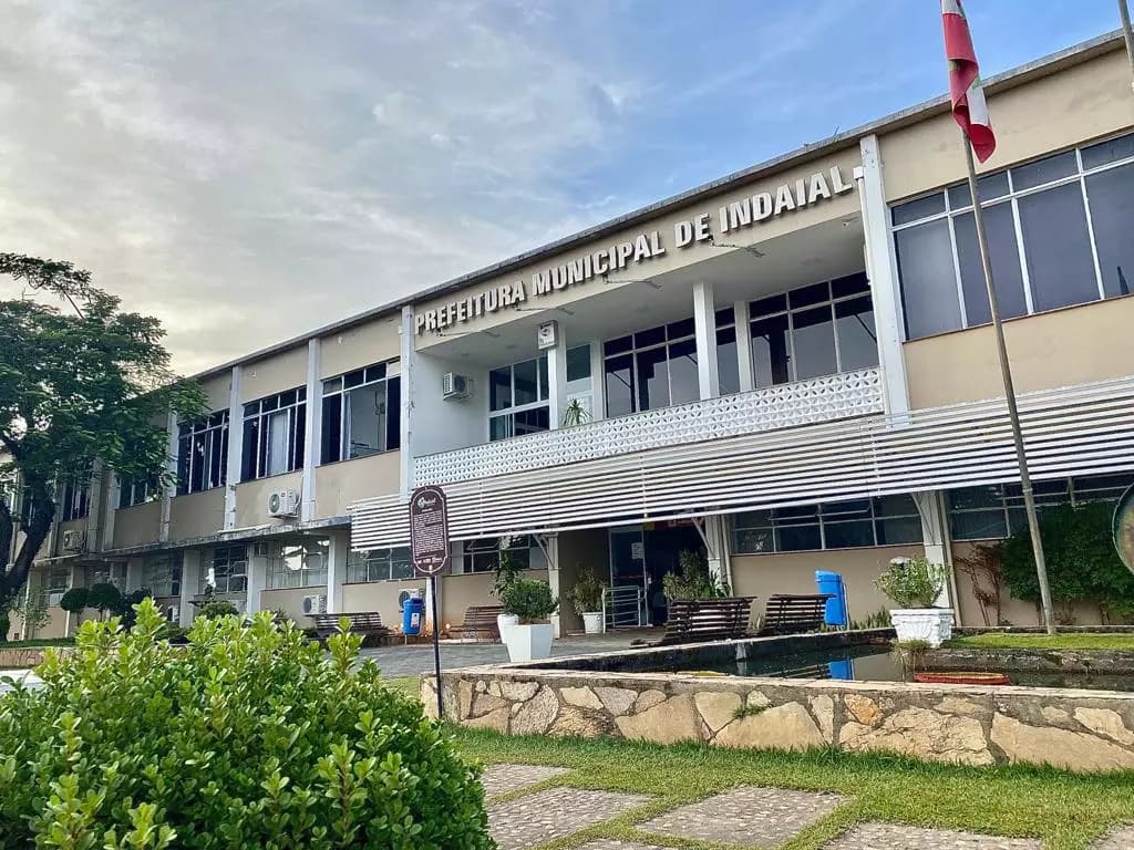Concurso PGM Indaial (SC): edital publicado para Procurador; iniciais de R$ 10,6 mil!
